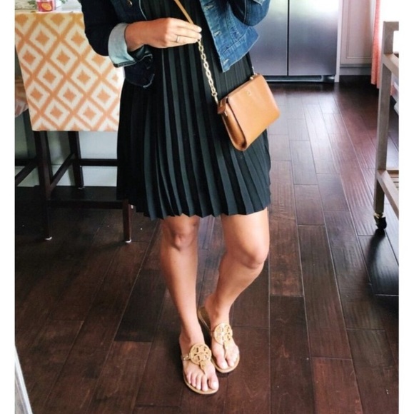 Tory Burch Authentic Nude Patent Leather Slide Sandals Size 7 1/2 - Picture 9 of 9